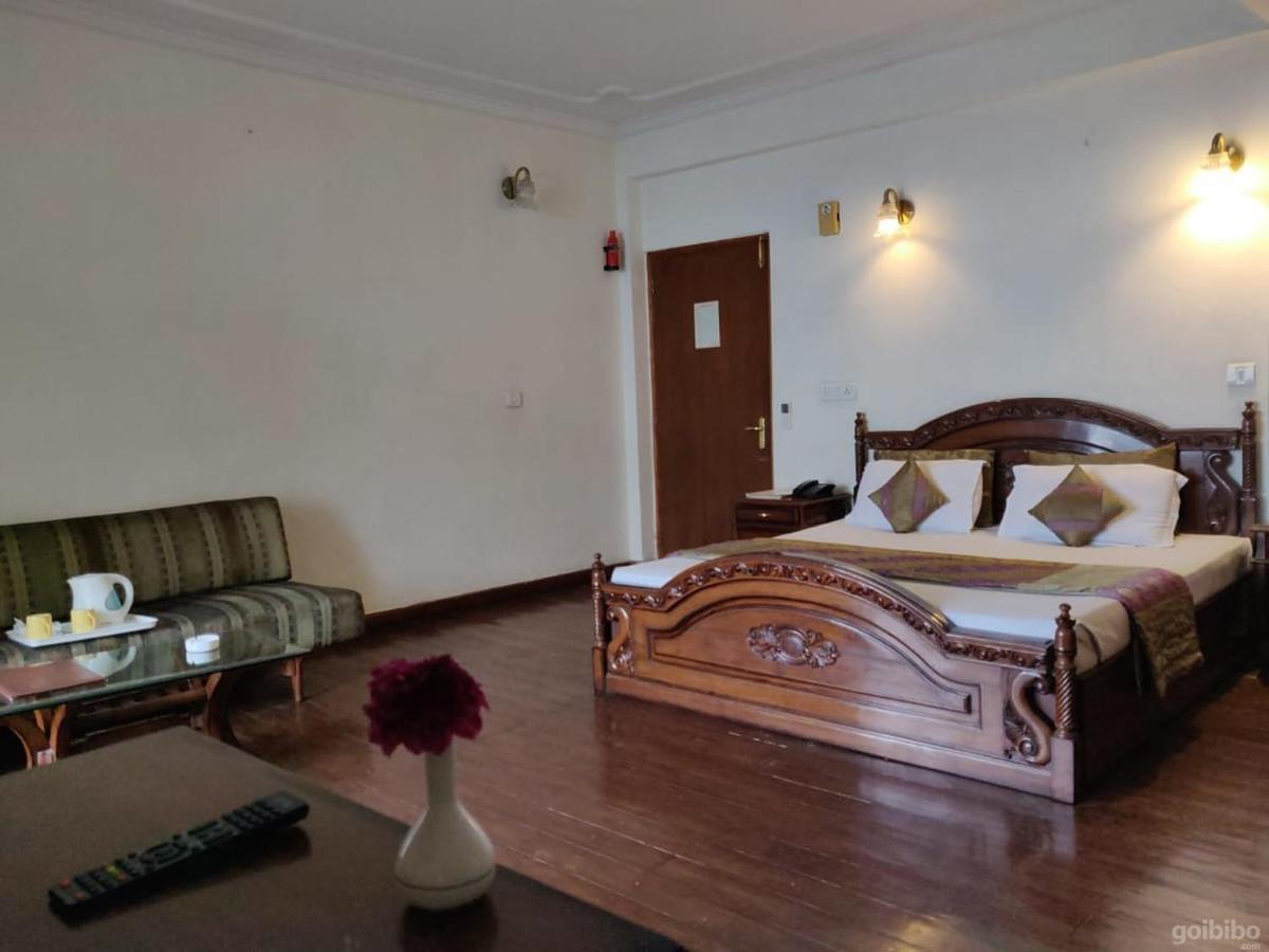 Hotel Blossom Shimla Exterior foto
